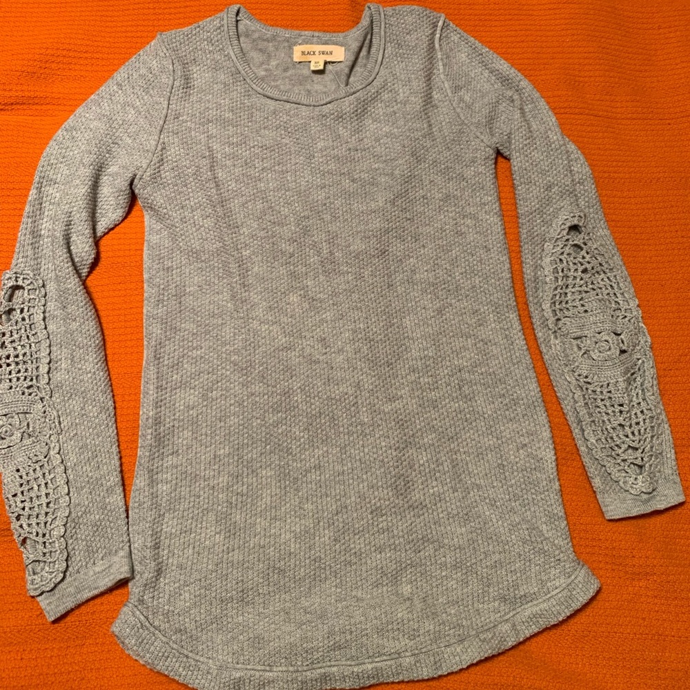 Gray sweater long sleeve